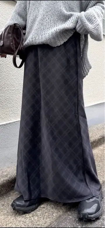 [ 새상품 ] CIAOPANICTYPY 다크 브라운 체크 무늬 롱 스커트