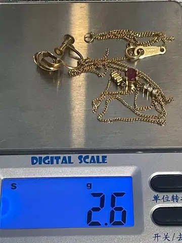 목걸이와 귀찌 세트