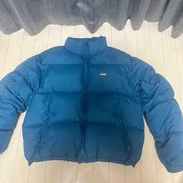 XLARGE 다운 자켓 M 사이즈