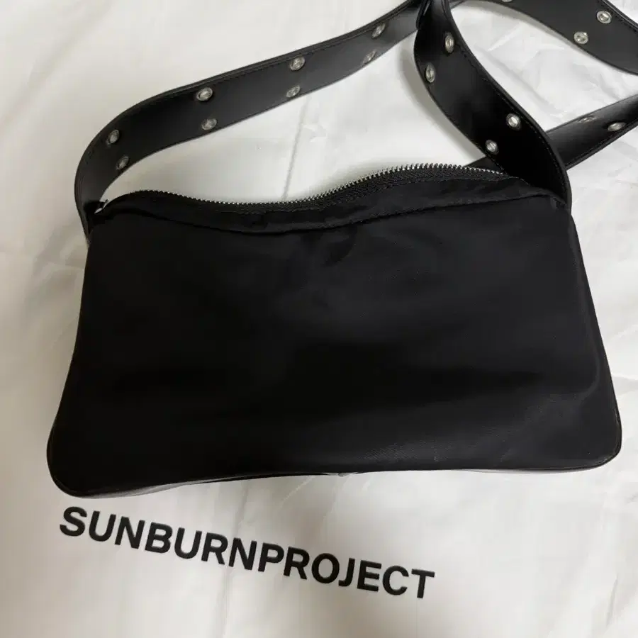Sunburn Project Cross Bag #썬번프로젝트,#썬번프로젝트가방 on