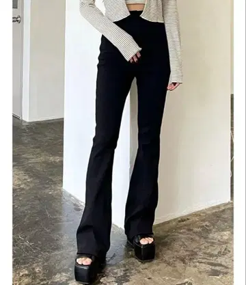 EMODA 하이웨스트 플레어 팬츠 블랙