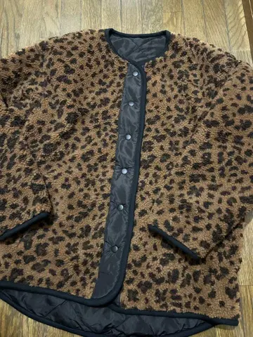 레오파드 무늬 플리스 보아 자켓