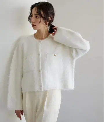 택 포함 새상품 ur's 모헤어라이크 W 포켓 골드 버튼 가디건