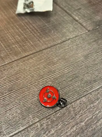 NARUTO 핀 배지 사륜안 새상품