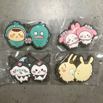 치이카와 x 산리오 캐릭터즈 사이좋은 러버 마스코트 [ 4종 세트 ]