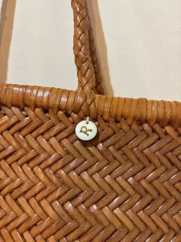 DRAGON 카고백 대