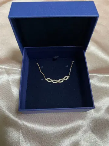 [ 새상품급 ] SWAROVSKI 스와로브스키 목걸이 로즈 골드