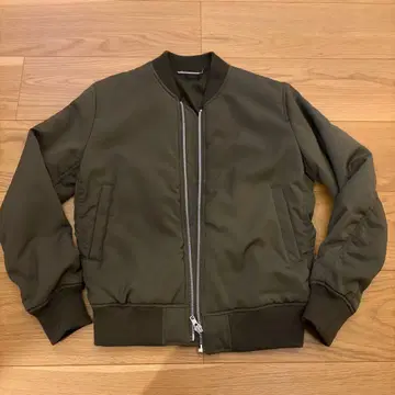Mila Owen MA-1 자켓 사이즈 0 올리브 그린