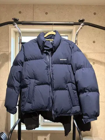 Bellkenidea 네이비 다운 자켓