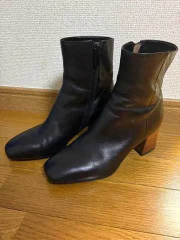 STACCATO 스태커토 부츠