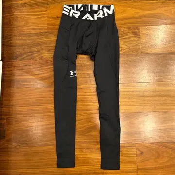 언더아머 레깅스 SM 사이즈
