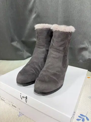 잉그 부츠 그레이 지퍼 24.5cm