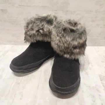 ROXY 퍼 포함 코듀로이 부츠 22cm