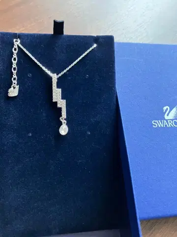 SWAROVSKI 스와로브스키 목걸이 클리어 스와로
