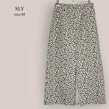 슬라이 SLY 새상품급 프론트 슬릿 롱 스커트 레오파드 무늬 스트레치
