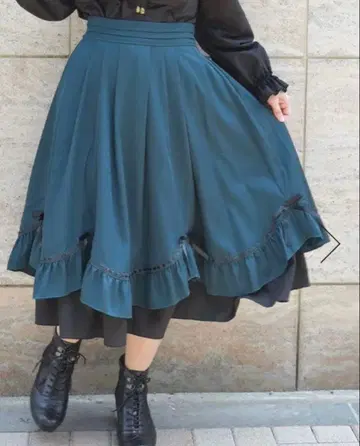 axes femme 사다리 레이스 x 리본 배색 스커트 블루그린