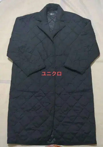 유니클로 다운 코트 블랙