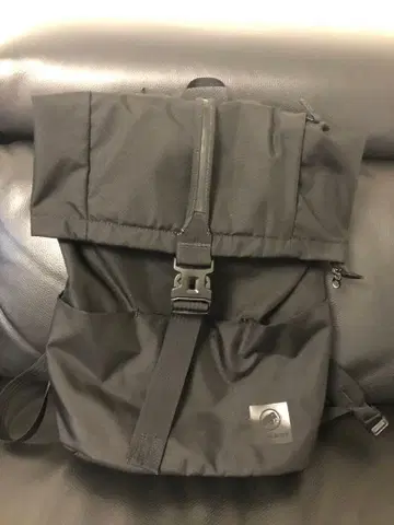 마무트 엑세론 15 백팩 블랙