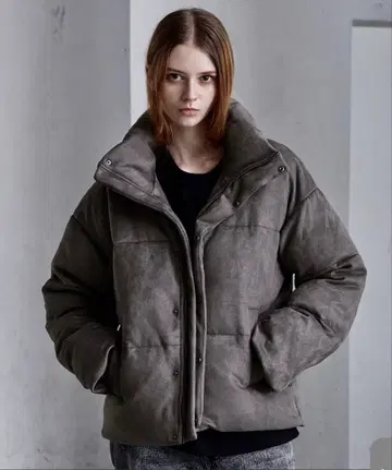 [ CLEL ] 볼륨 하이넥 숏 패딩 자켓