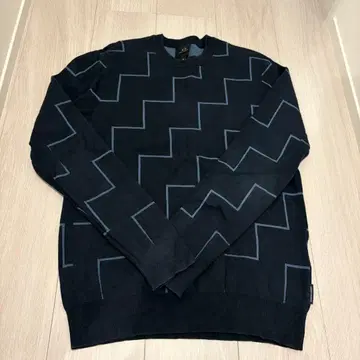 Armani Exchange 네이비 지그재그 스웨터 XS