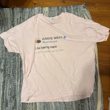 KANYE WEST 티셔츠