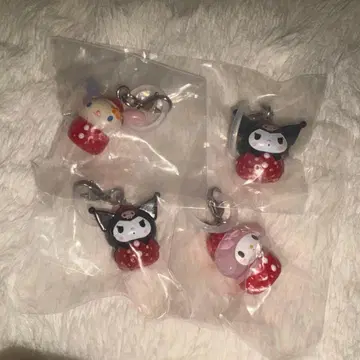 산리오 딸기 메지루시 마이멜로디 쿠로미 우사하나