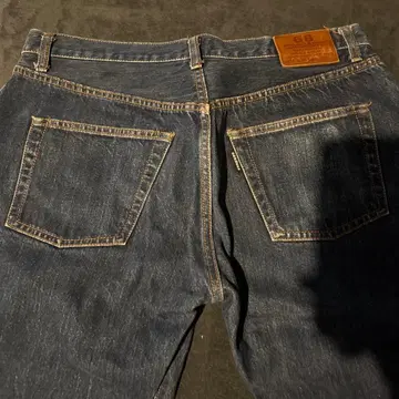 다크 블루 스트레이트 레그 데님