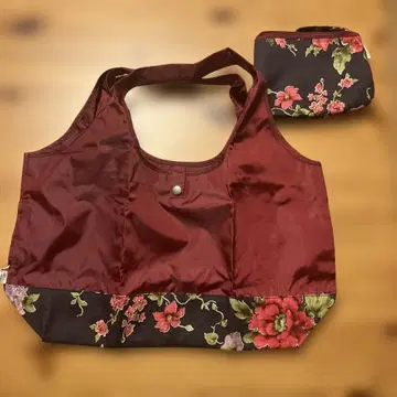 미사용 새상품 택 포함 로라 애슐리 에코백 파우치 포함 M 사이즈