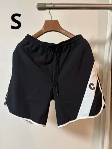 [ 미사용 새상품 ] 크로노스 숏팬츠 S 사이즈