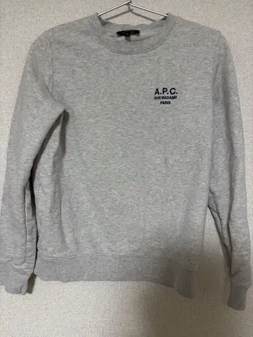 A.P.C. 그레이 크루넥 트레이닝복