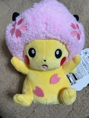 피카츄 봉제 인형 벚꽃 디자인