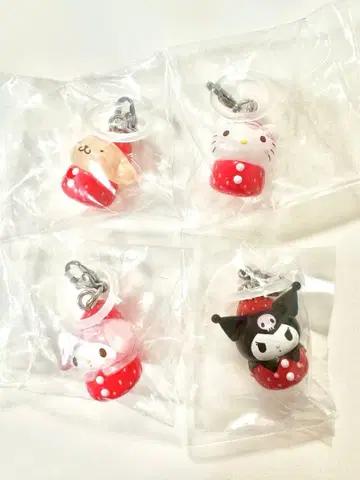 산리오 딸기 메지루시 액세서리 마이멜로디 쿠로미 헬로키티 푸딩