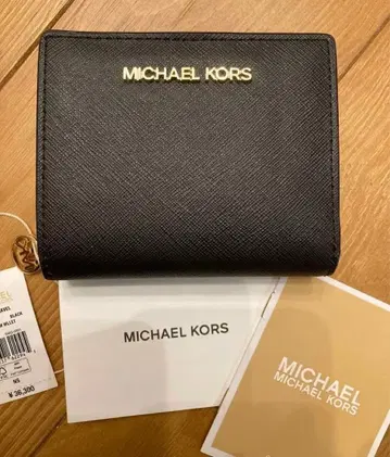 미사용 새상품 MICHAEL KORS 마이클코어스 접이식 지갑
