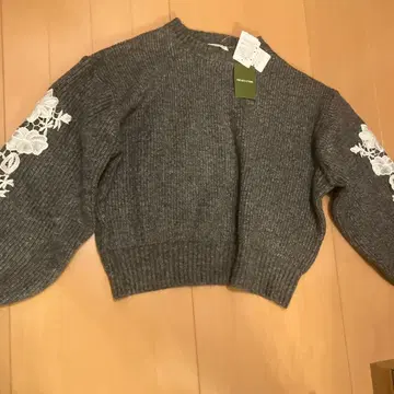 FREAK'S STORE 그레이 자수 니트 스웨터 F 사이즈