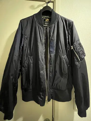 ALPHA TA1032 MA-1 라이트 쉘 PRIMALOFT L