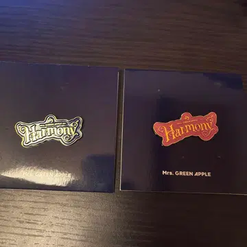 Mrs. GREEN APPLE Harmony 가챠 핀 배지