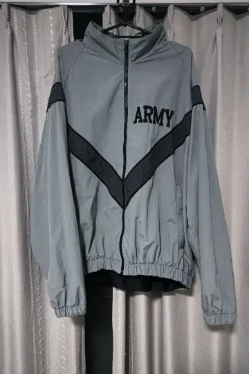 ipfu 트레이닝 자켓