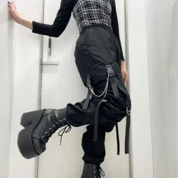 volcan&aphrodite 벨트 체인 블랙 카고 팬츠