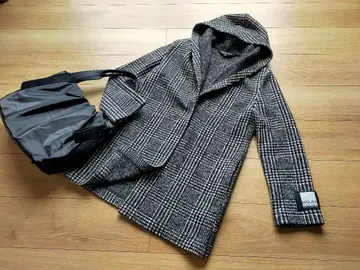 새상품급 IVDIVI 인디비 이탈리아제 소재 후드 부착 코트 자켓 아우터