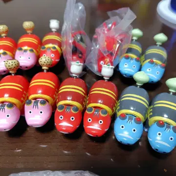 캡슐 토이 빨간 베코