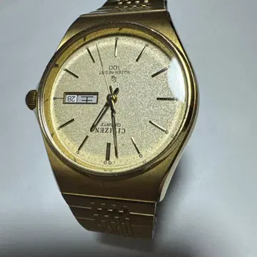 CITIZEN 쿼츠 골드 시계