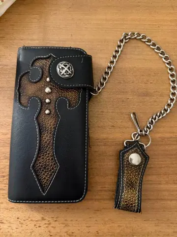 트래커 월렛 체인 포함