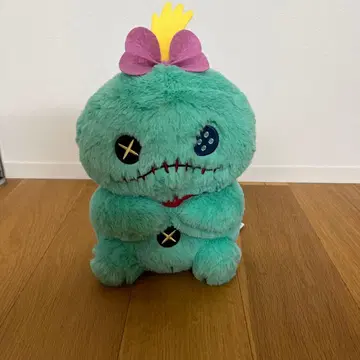 스티치 봉제 인형