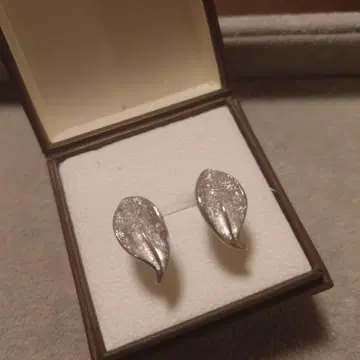 [ VENDOME BOUTIQUE 실버 귀찌 ]