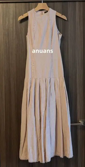 anuans 슬리브리스 롱 원피스 베이지