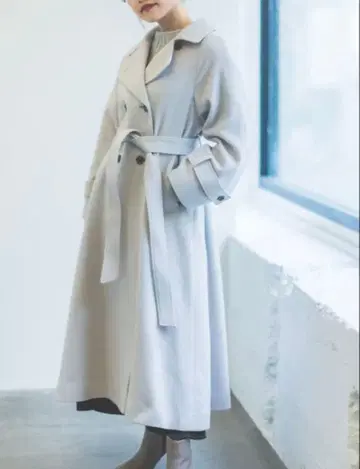cohina 백 플레어 울 코트 regular 라이트 그레이