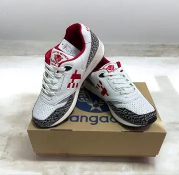 뉴 스니커즈 한정판 [ Jesus 즙 ]