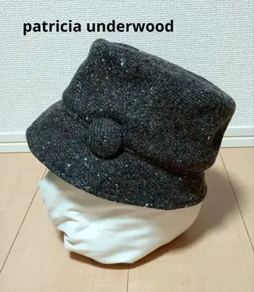 패트리샤 언더우드 트위드 모자