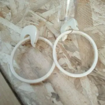 rippmonster 밀크 귀걸이