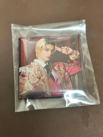 M!LK 사쿠라 스테이지 캡슐 토이 캔뱃지 사노 하야토